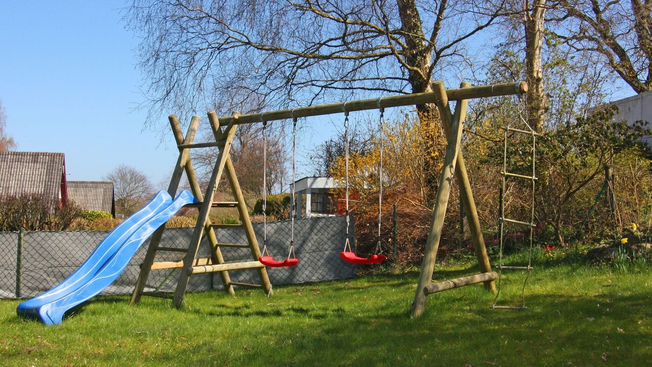 ExteriorSummer ExteriorSummer